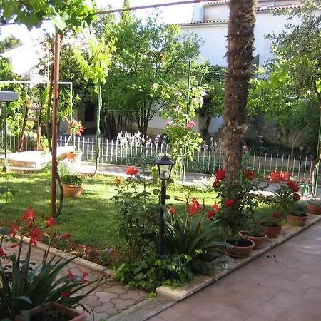 아파트 In With Sea View, Balcony, Air Conditioning, Wi-fi *